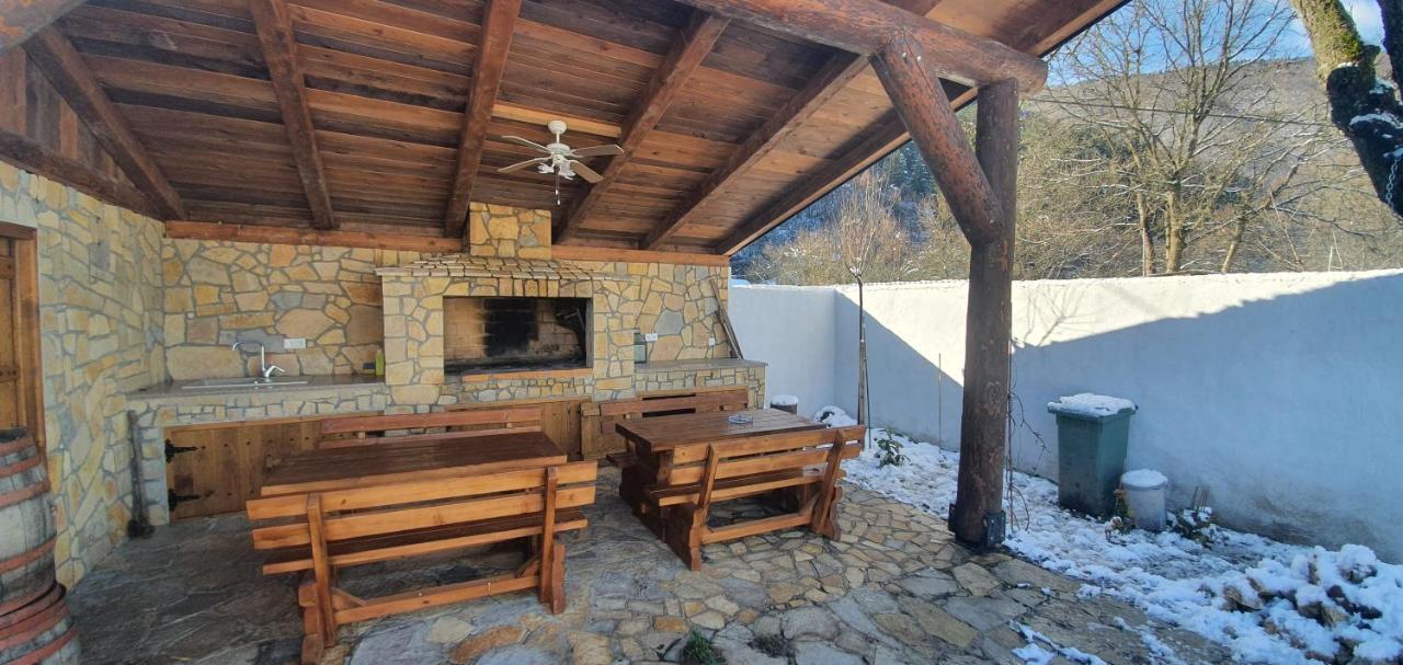 Villa Vrelo Bosne Сараево Экстерьер фото