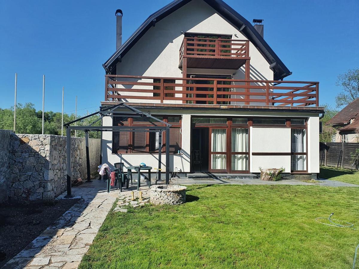 Villa Vrelo Bosne Сараево Экстерьер фото