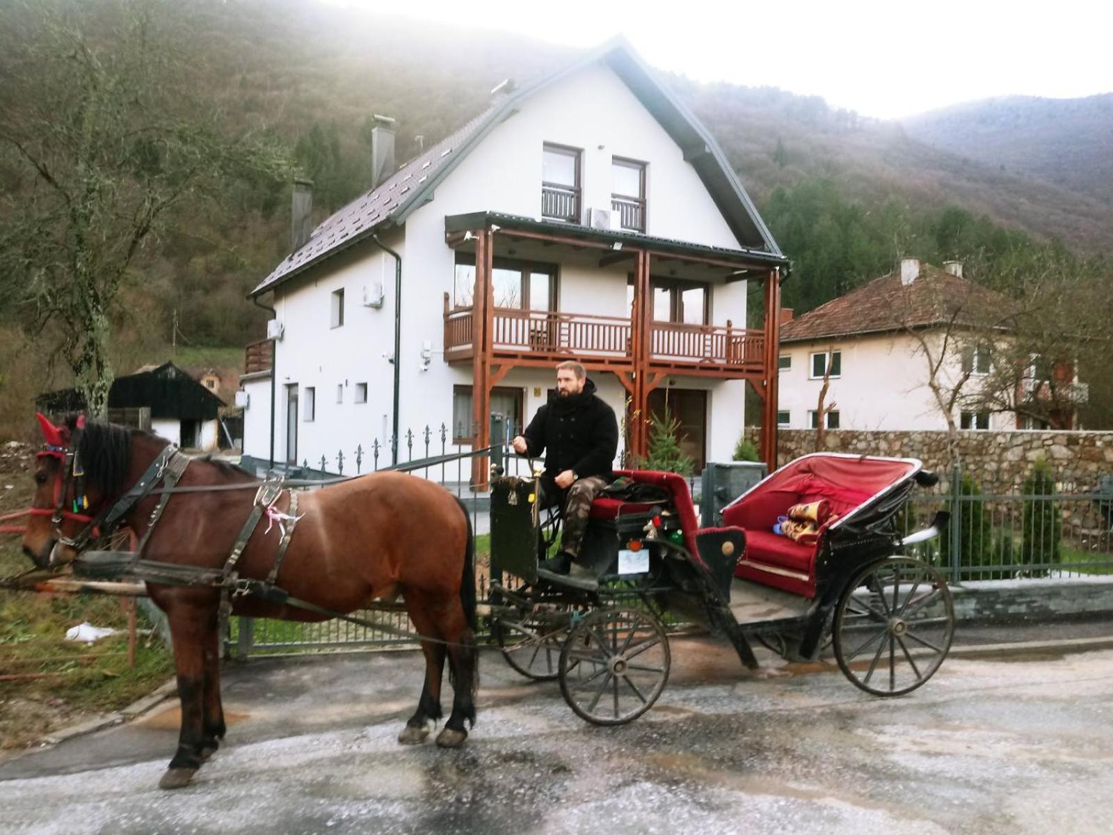 Villa Vrelo Bosne Сараево Экстерьер фото